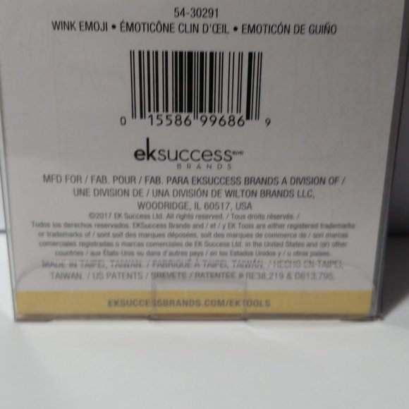 ek Tools Craft Paper Punch Smiley Face Emoji - Picture 7 of 8